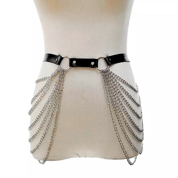 Black faux leather sexy body chain belt - Picture 9 of 16